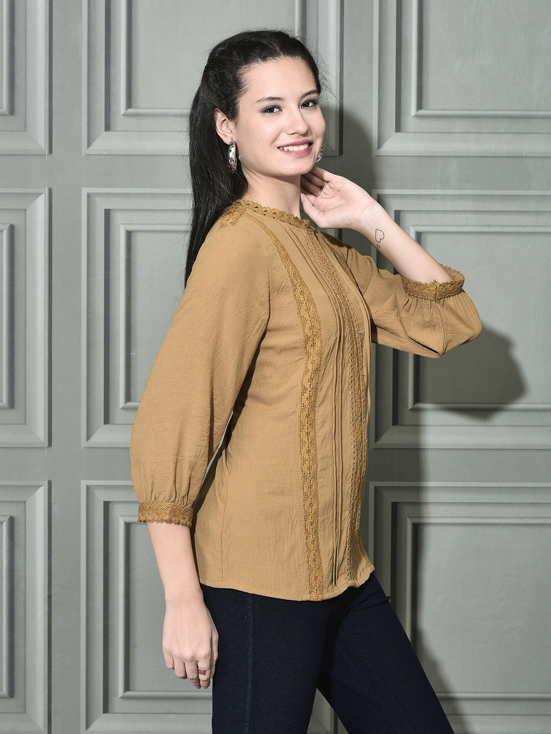 Berry Luxe Elegance Mustard