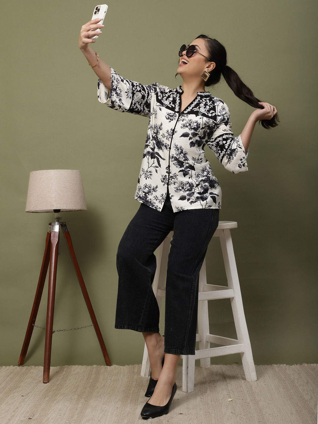 The Sapphire Sketch Print C